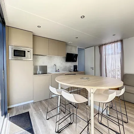Holiday home Mobil-home Tout Confort 6 Pers, 3 Ch, 2 Sdb, Piscine, A 200m De La Plage, Plein Coeur De - Fr-1-361a-55 *
