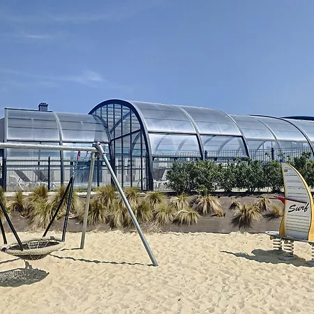 Mobil-home Tout Confort 6 Pers, 3 Ch, 2 Sdb, Piscine, A 200m De La Plage, Plein Coeur De - Fr-1-361a-55 Jullouville-les-Pins