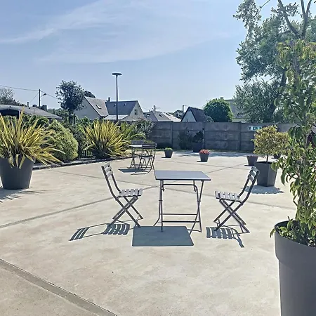 Mobil-home Tout Confort 6 Pers, 3 Ch, 2 Sdb, Piscine, A 200m De La Plage, Plein Coeur De - Fr-1-361a-55 Holiday home *