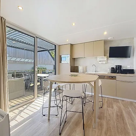 Mobil-home Confort 6 Pers, 3 Ch, 2 Sdb, Piscine, A 200m De La Plage, Plein Coeur De - Fr-1-361a-55 * Jullouville-les-Pins
