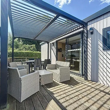 Mobil-home Confort 6 Pers, 3 Ch, 2 Sdb, Piscine, A 200m De La Plage, Plein Coeur De - Fr-1-361a-55 *